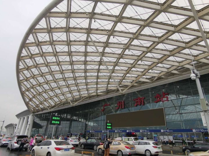 广州机场深圳北约车接送